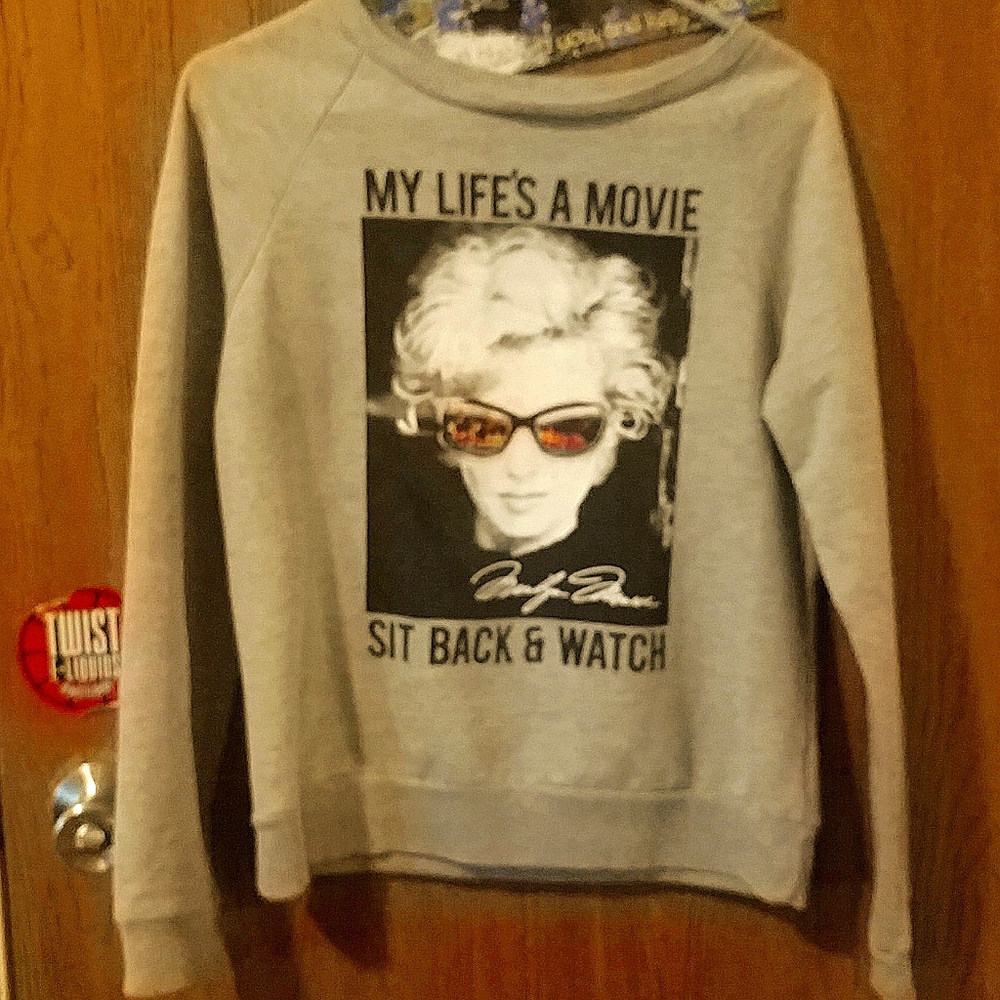Signature Marilyn Monroe TM from The Estate of MM